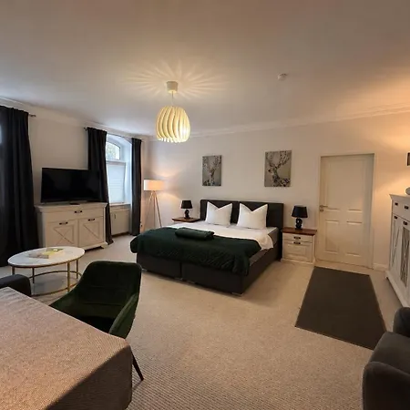 Apartmenthaus Am - Business - Naehe Motorsport Arena Seehausen (Borde)
